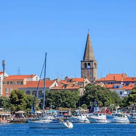 In Porec/istrien 31168 דירה *