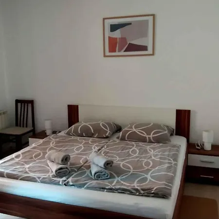 In Porec/istrien 31168 דירה *