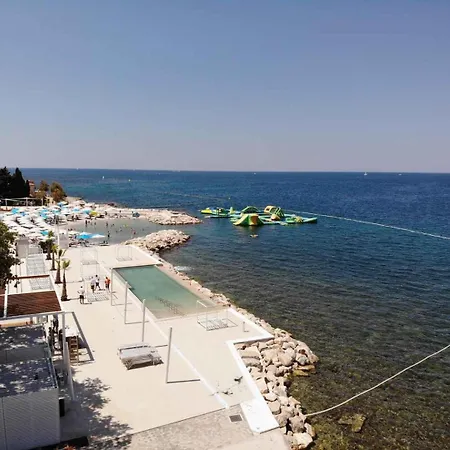 דירה In Porec/istrien 31168 *